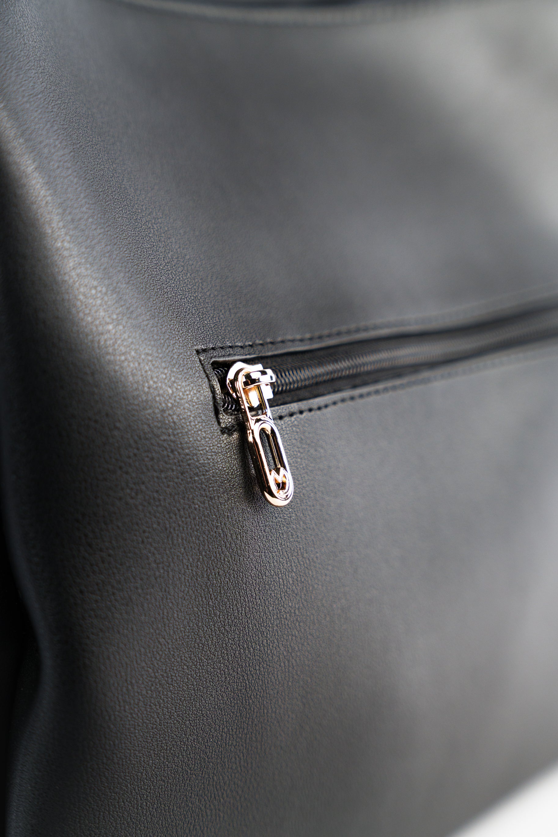 Matmazel Aurelia Siyah Kadın Omuz Kadın Çantası