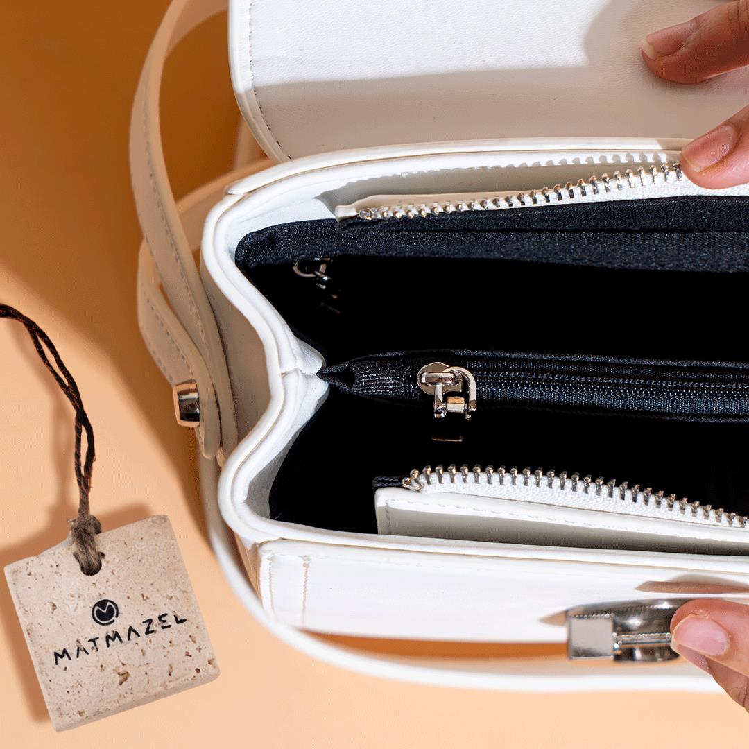 Matmazel-Amber Koku - Traverten Kare Kesim