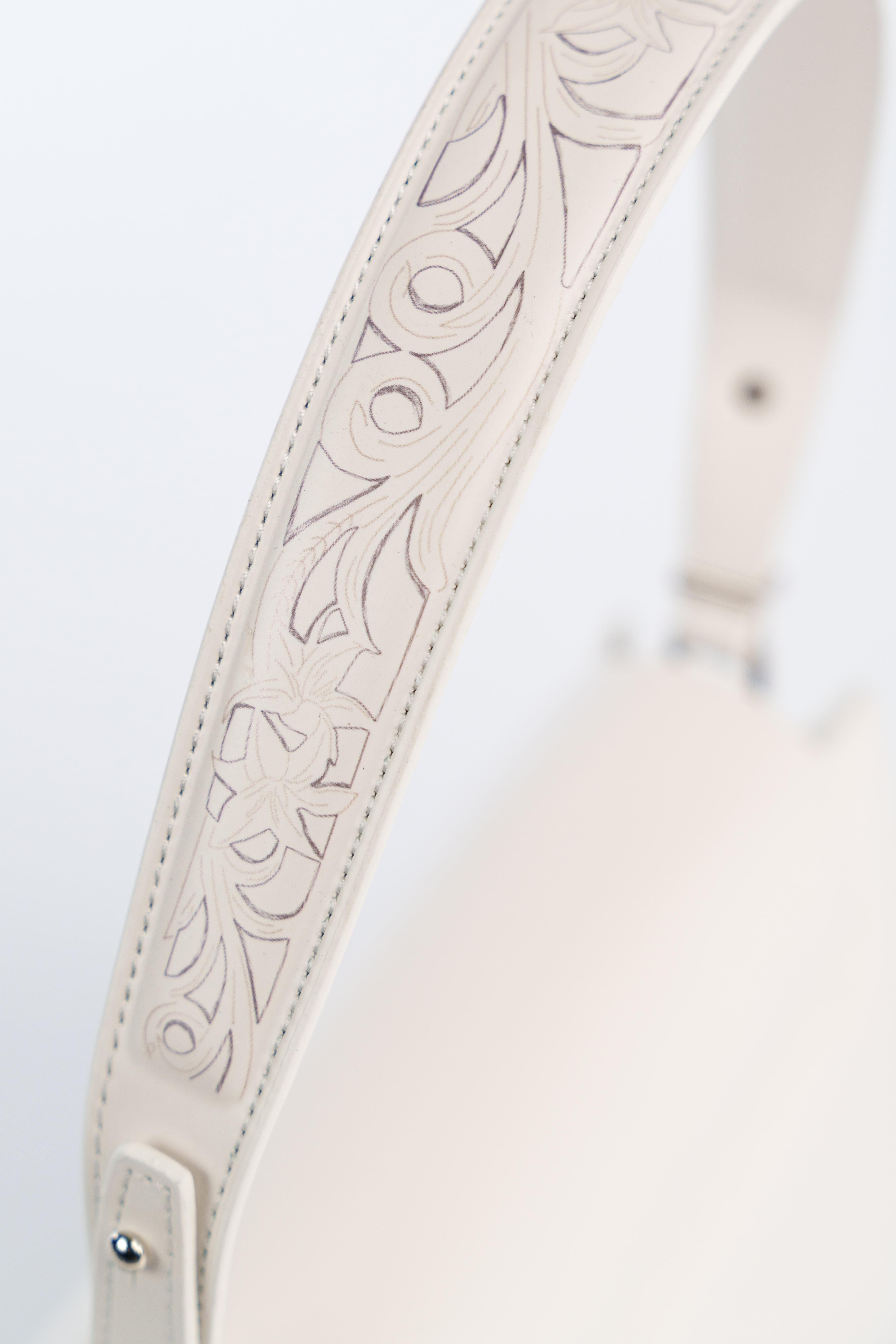 Matmazel Gacrux Buz Beyazı Kadın El ve Omuz Çantası